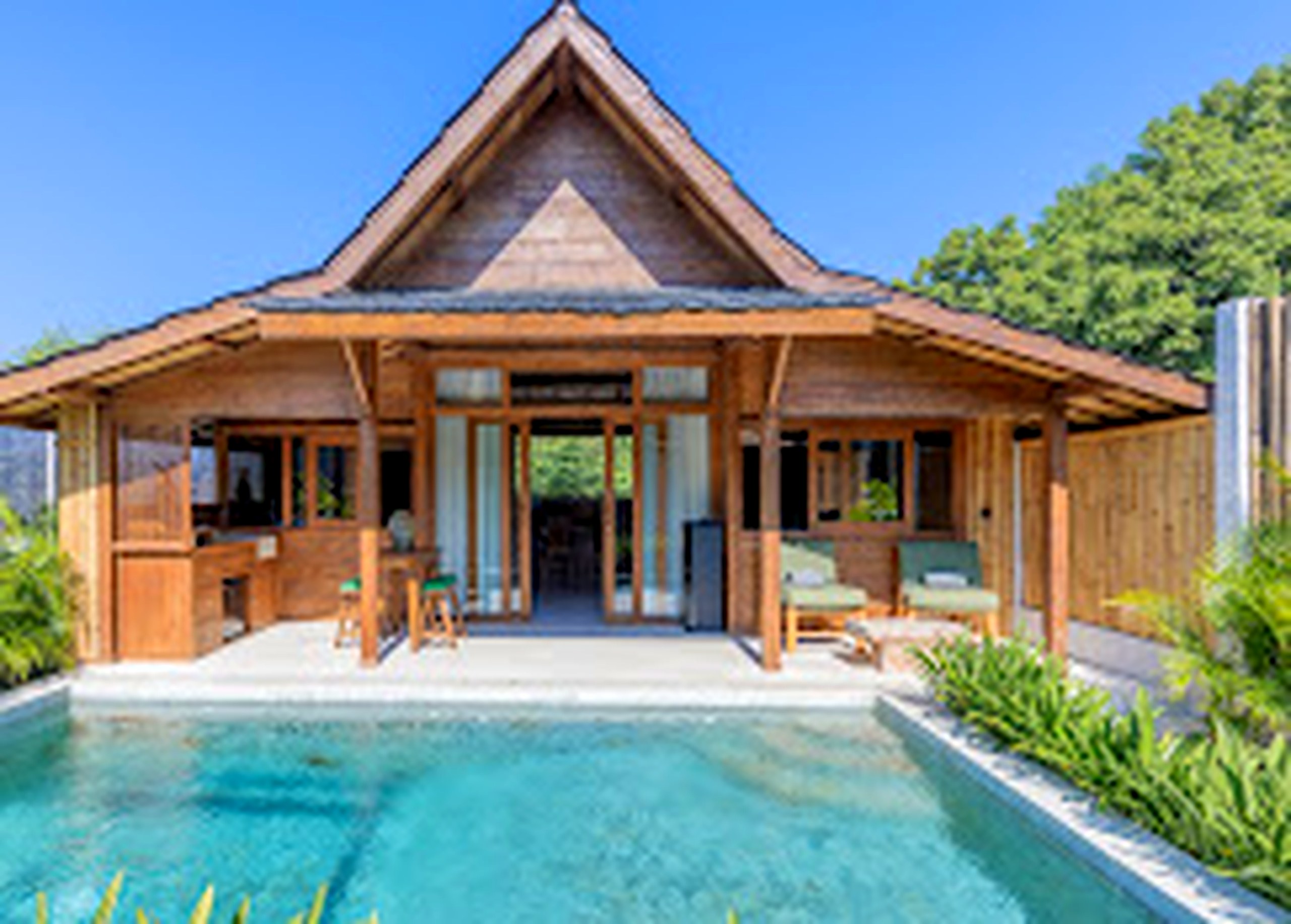 Kalyana Villa pool frontage